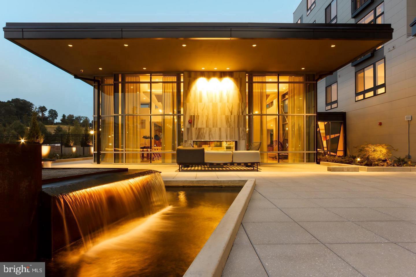 NATIONAL HARBOR - Residential