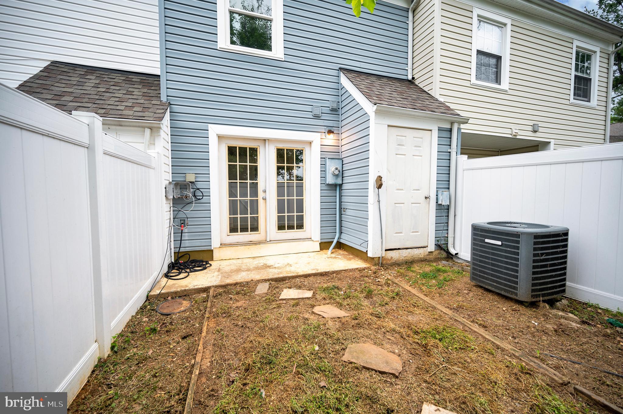 STAFFORD MEADOWS - Residential
