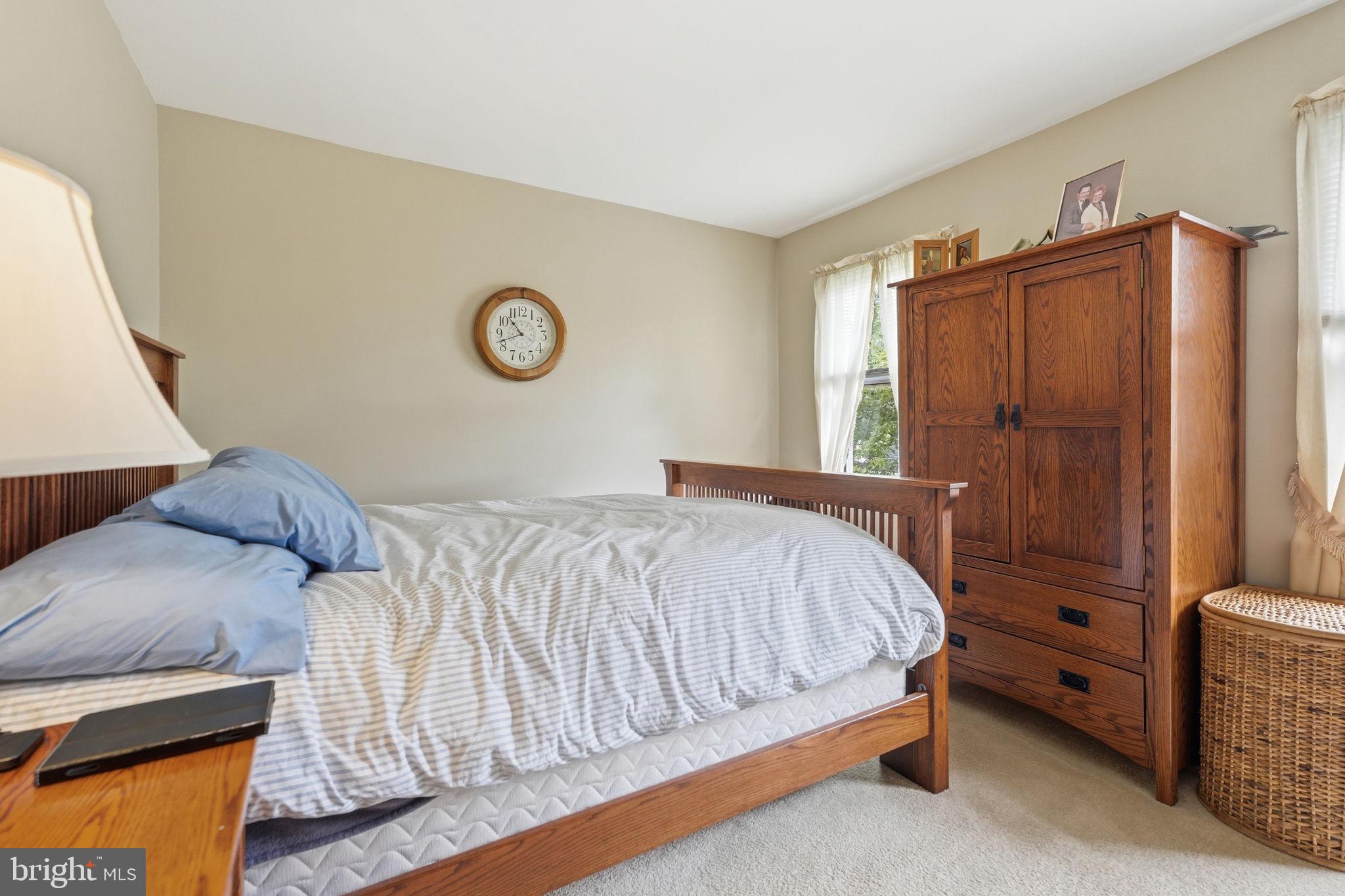 COUNTRY PLACE - Residential