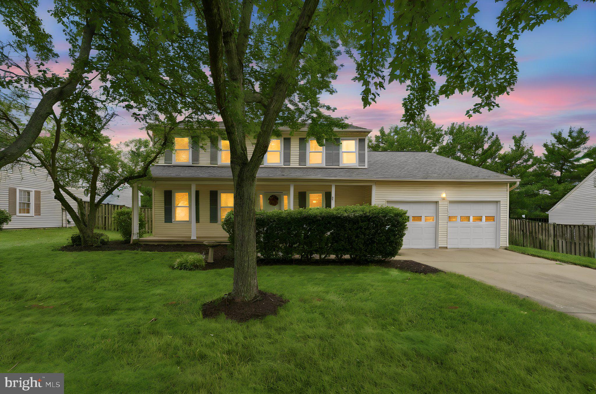 COUNTRY PLACE - Residential