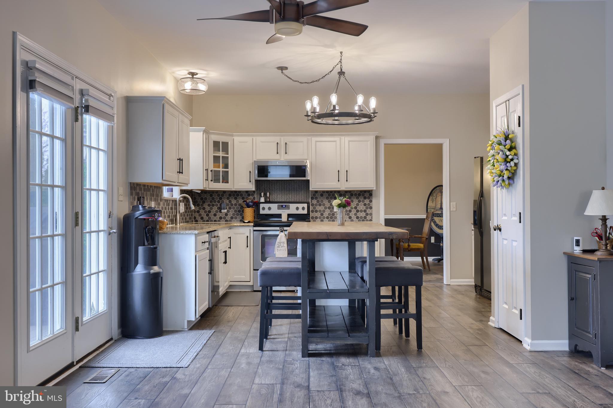 HILLS OF WATERFORD - Residential