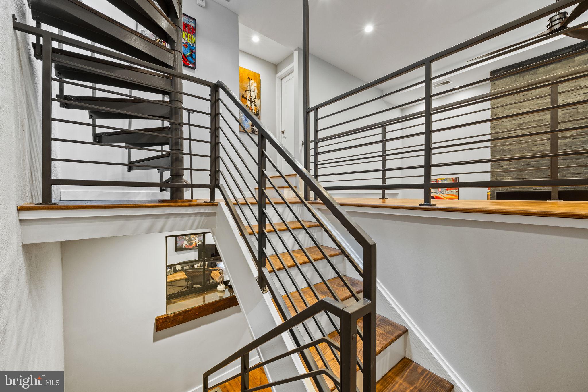 CENTER CITY - Residential