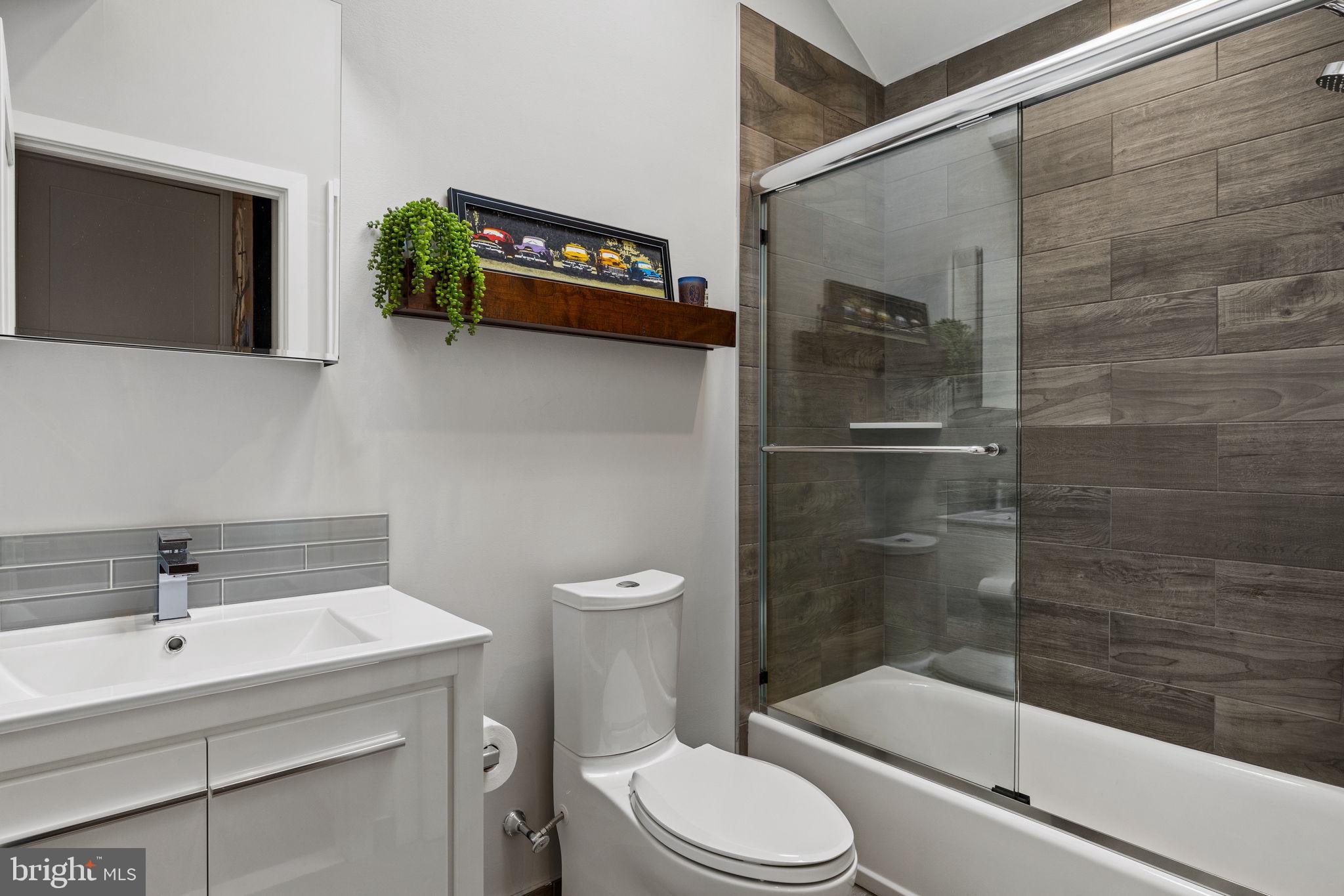 CENTER CITY - Residential