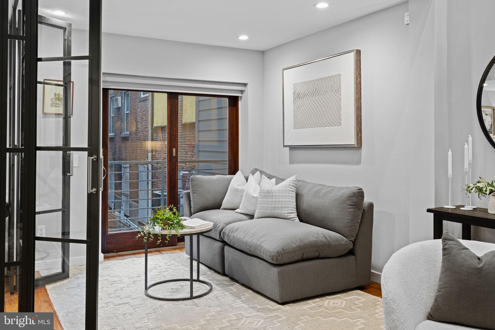 CENTER CITY - Residential