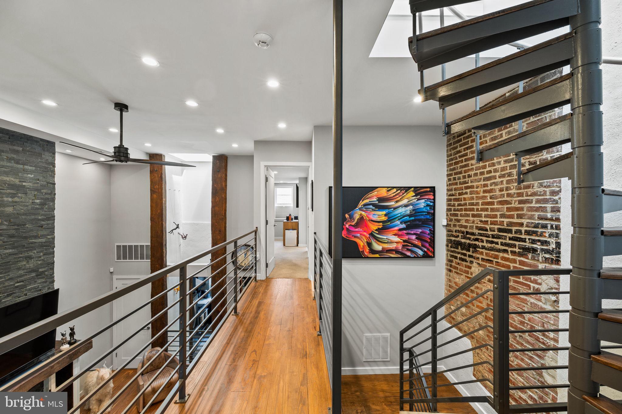 CENTER CITY - Residential