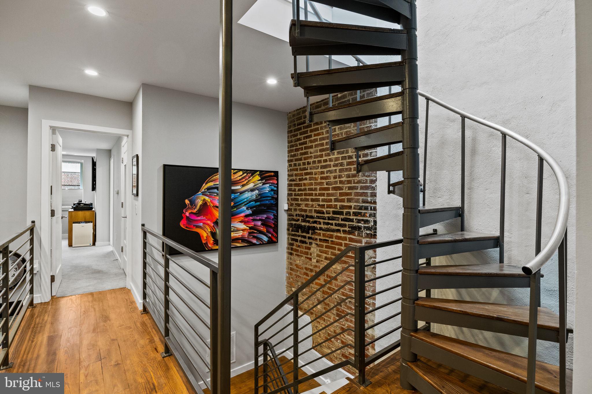 CENTER CITY - Residential