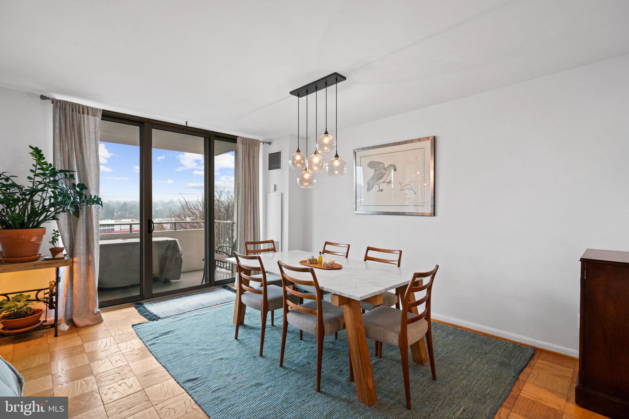KENWOOD - Residential