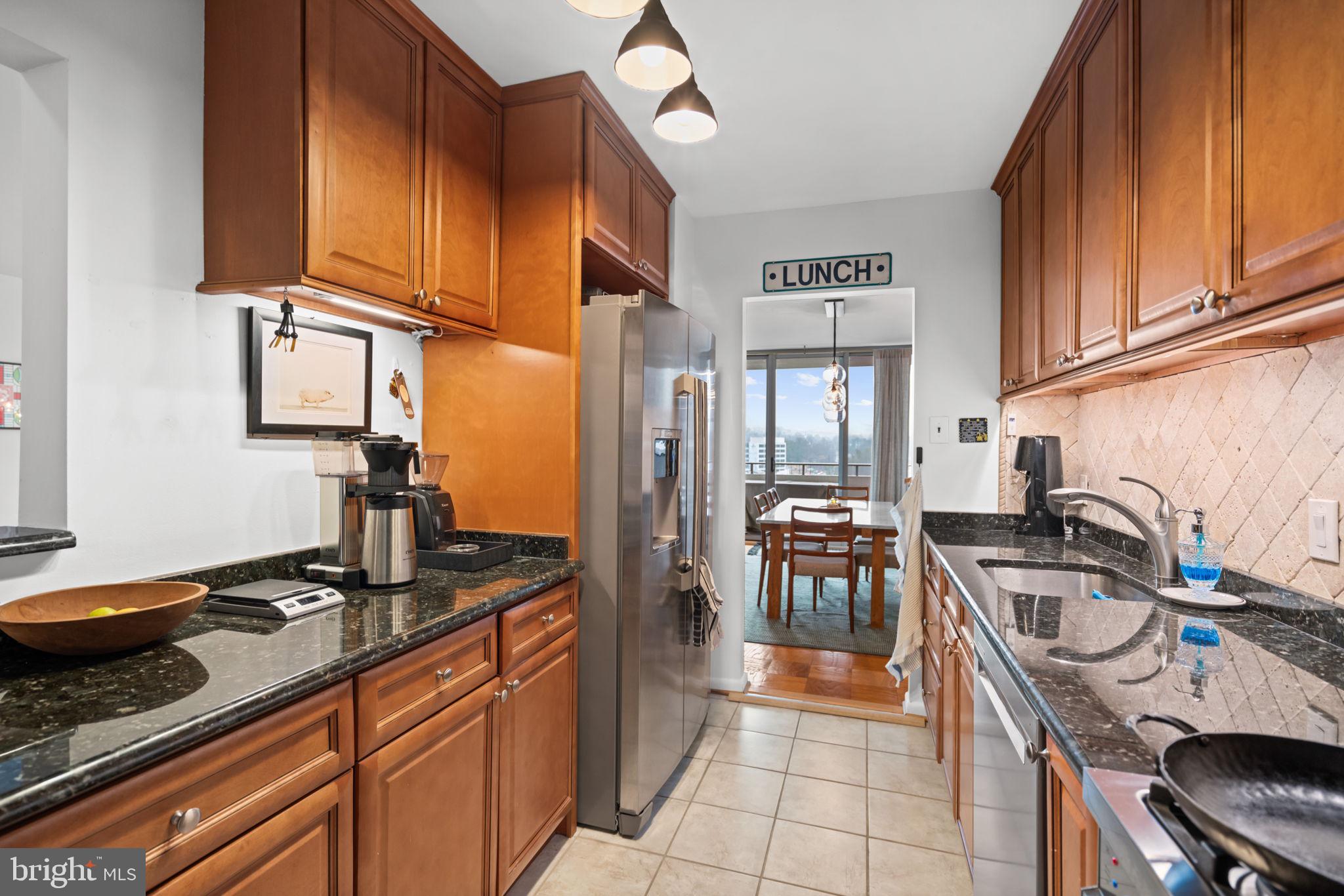KENWOOD - Residential