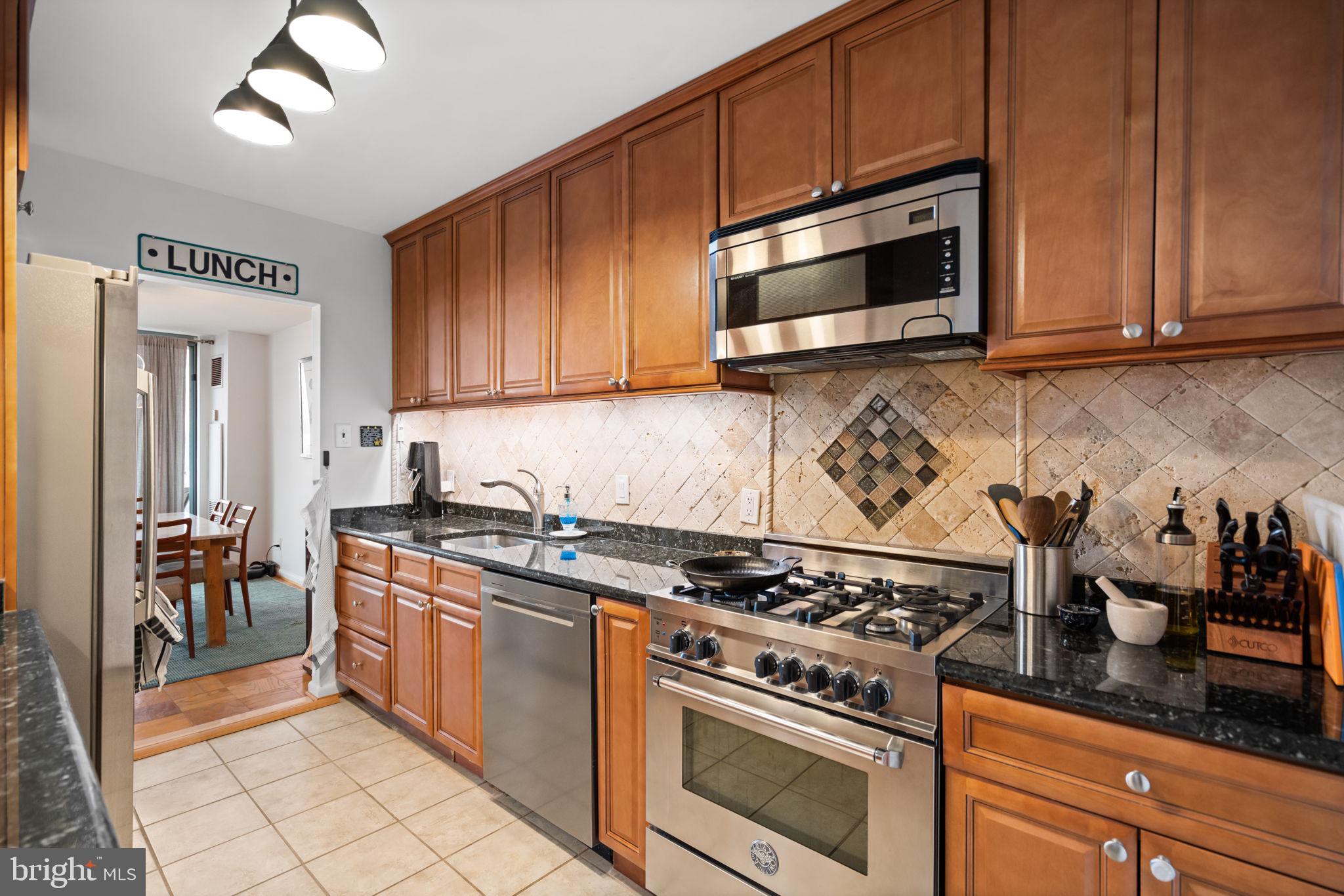 KENWOOD - Residential
