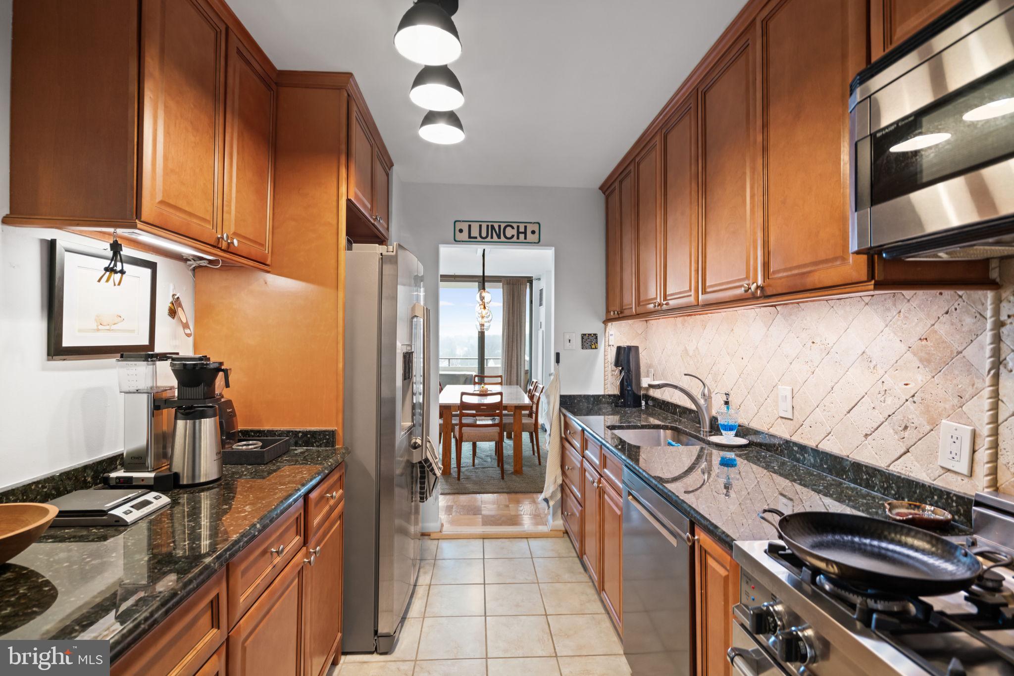 KENWOOD - Residential