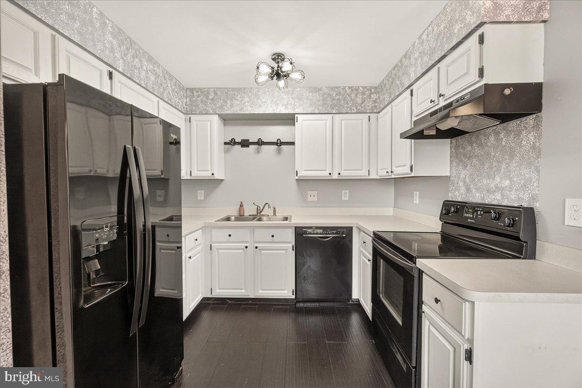 SUMMERFIELD - Residential