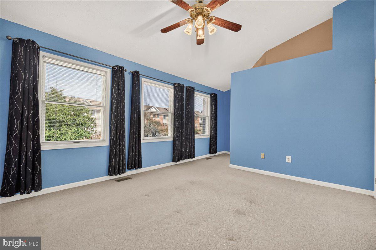 SUMMERFIELD - Residential