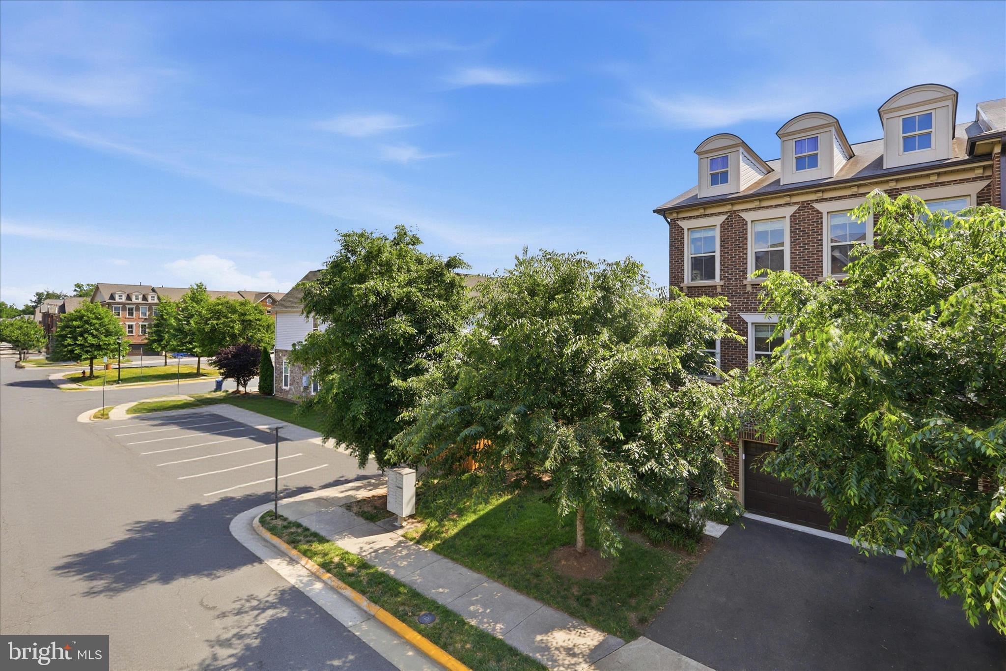 BRAMBLETON - Residential