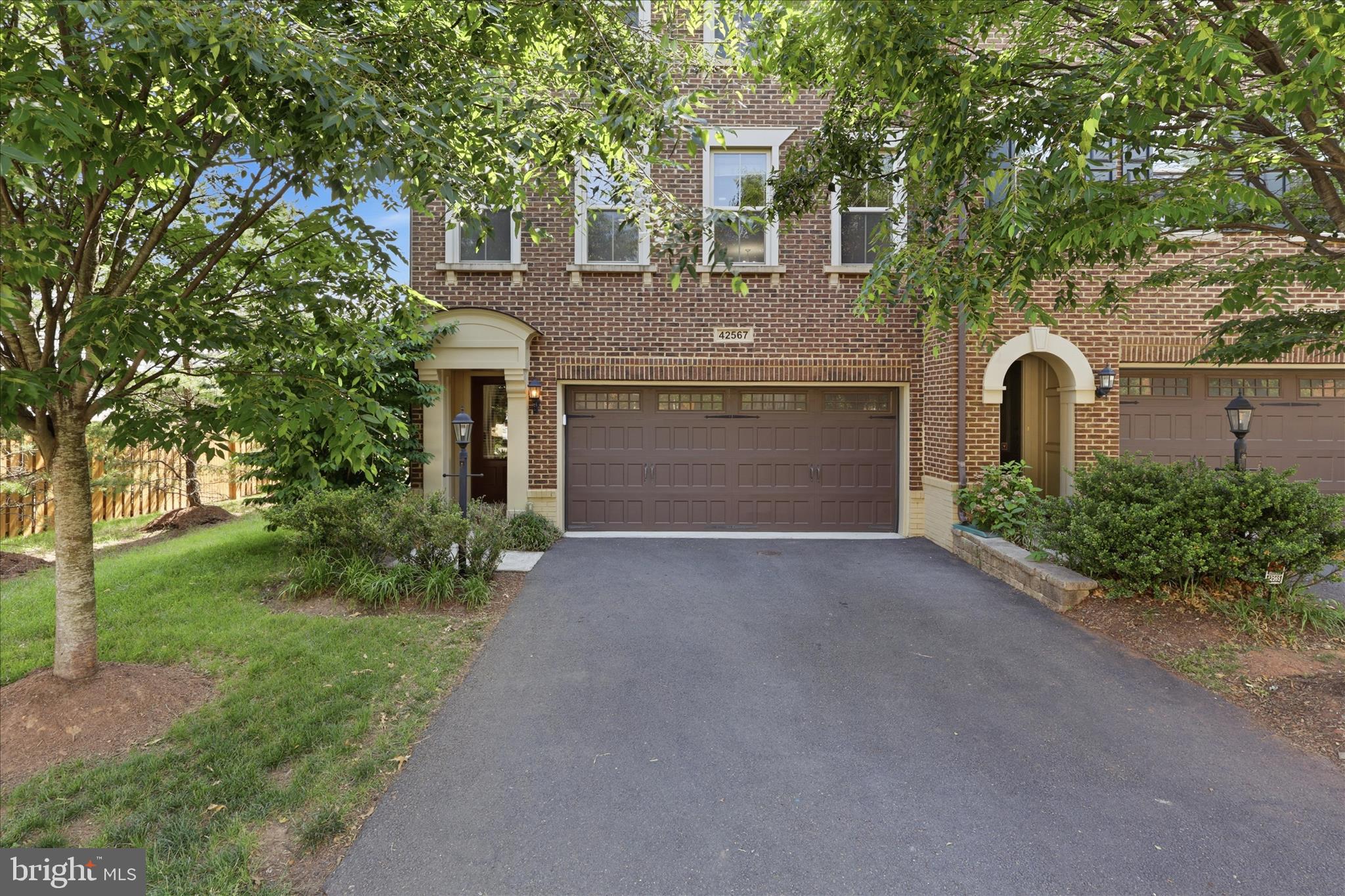 BRAMBLETON - Residential