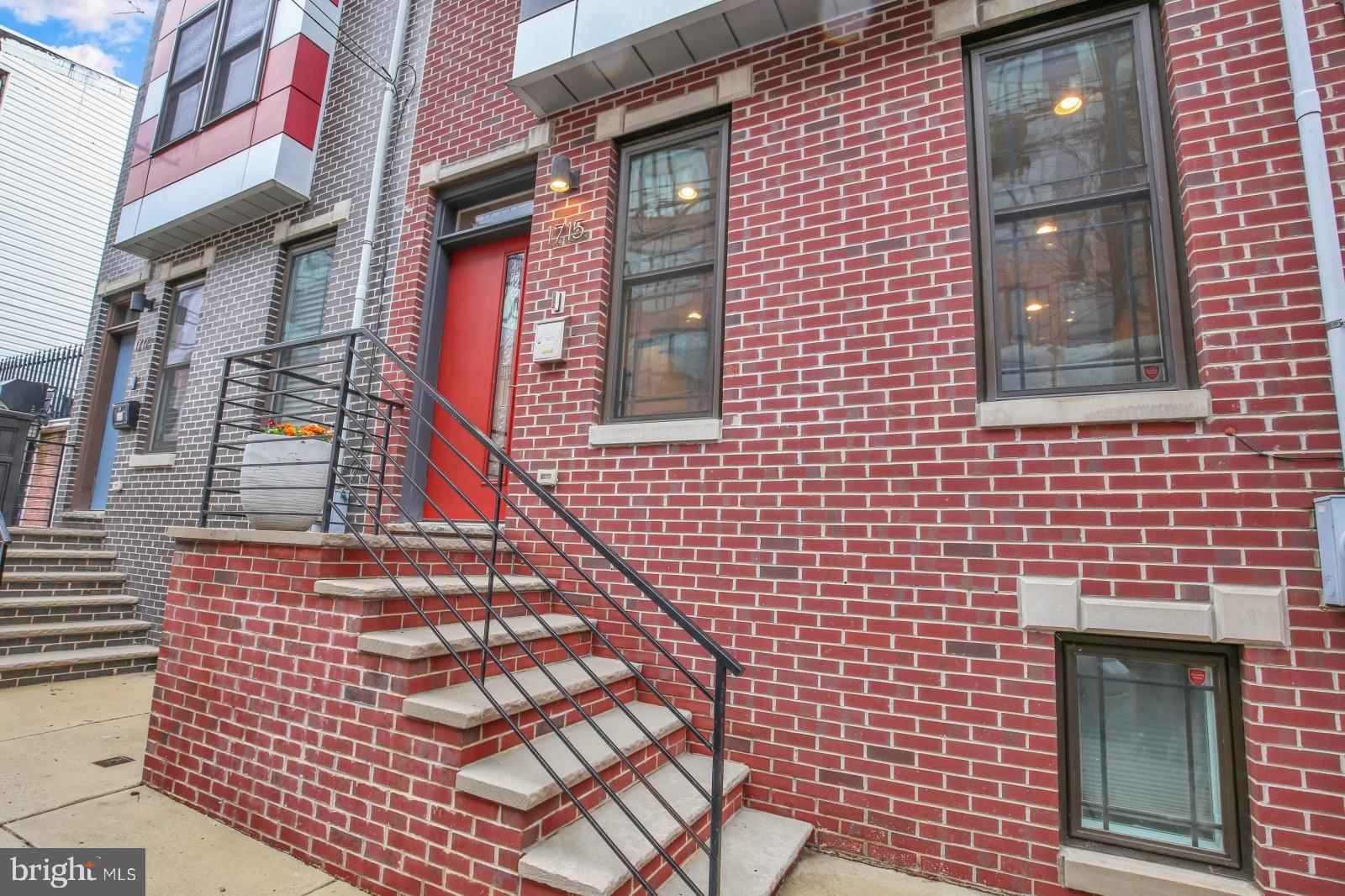 OLDE KENSINGTON - Residential Lease