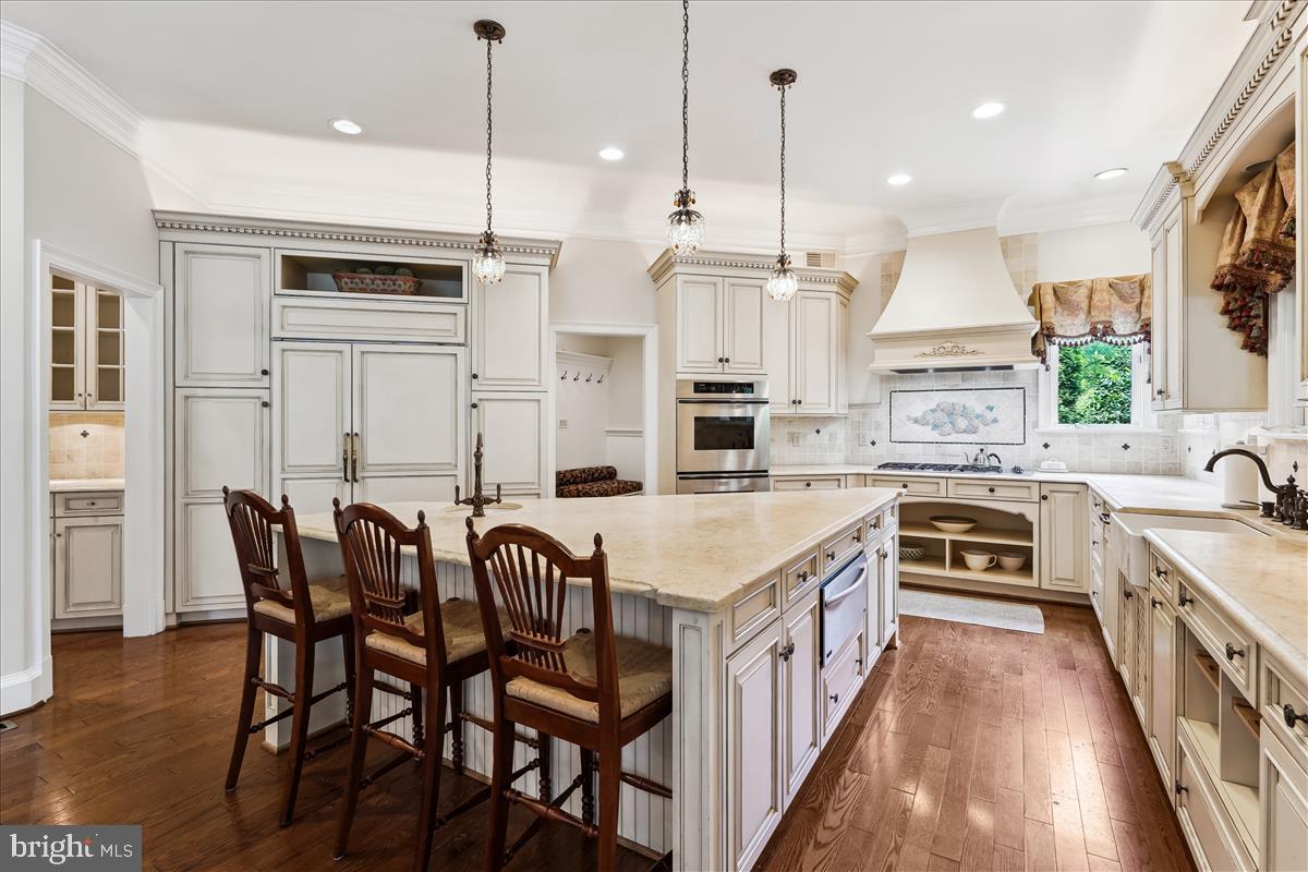 ESTATES OF LONGWOOD - Residential