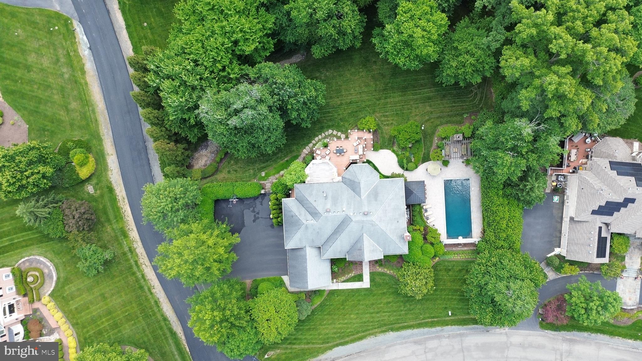 ESTATES OF LONGWOOD - Residential