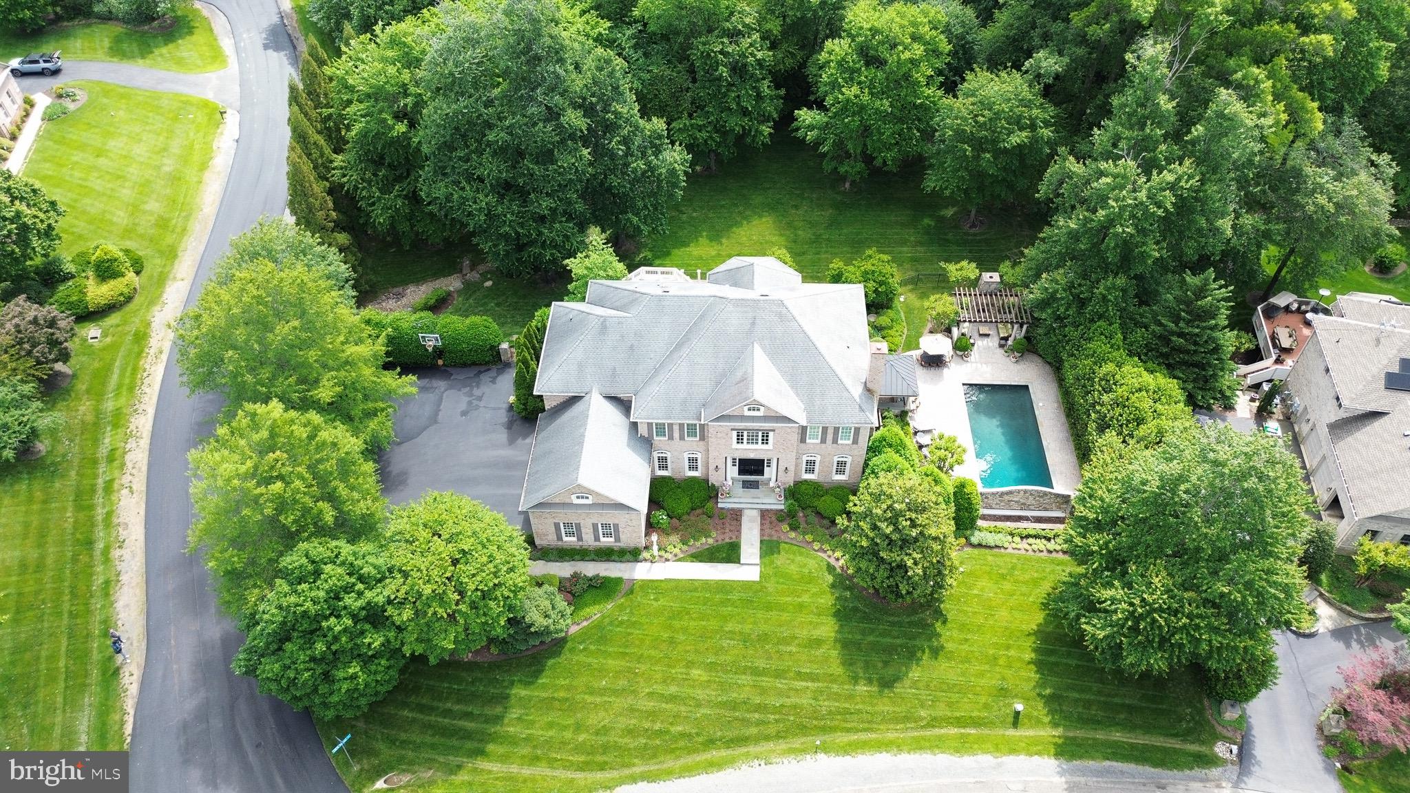 ESTATES OF LONGWOOD - Residential