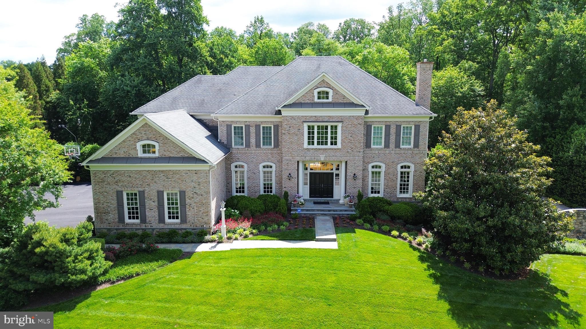 ESTATES OF LONGWOOD - Residential