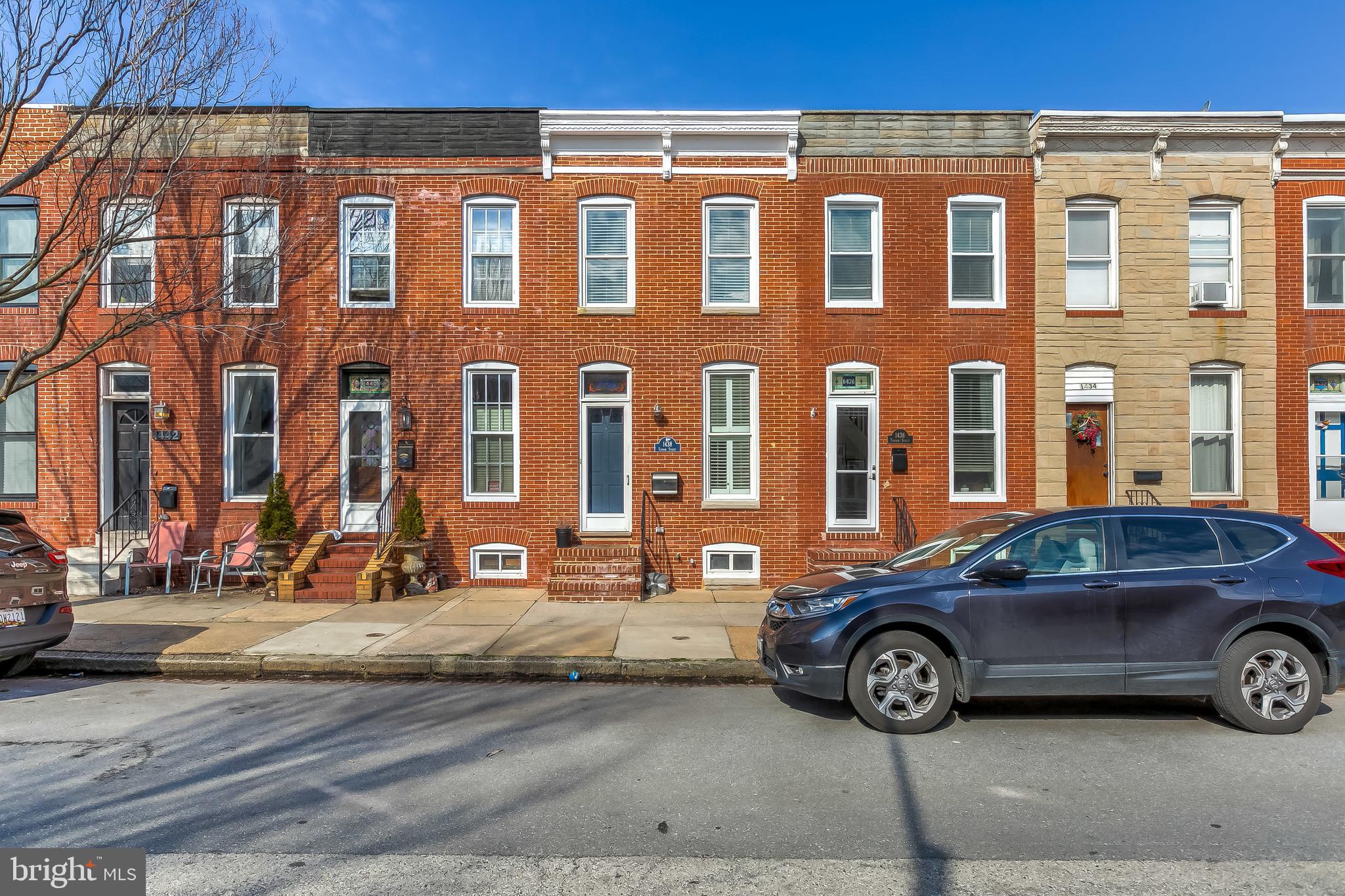 LOCUST POINT - Residential
