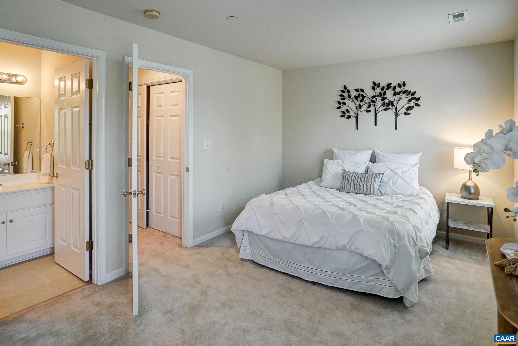 HOLLYMEAD - Residential