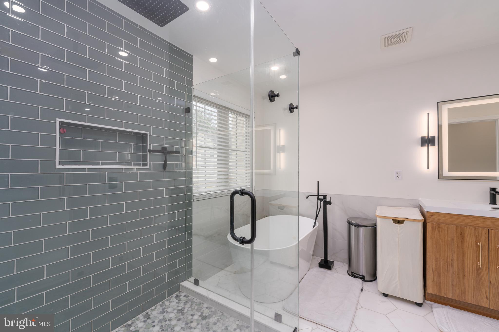 FIELDSTONE PRESERVE - Residential