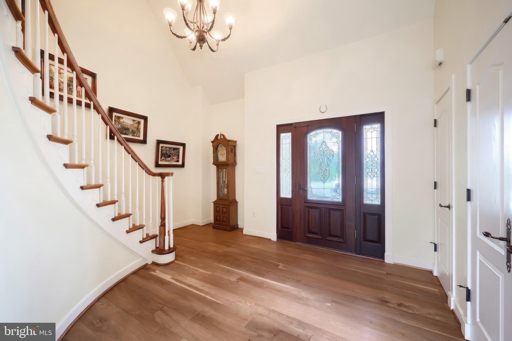 LAUXMONT FARMS - Residential