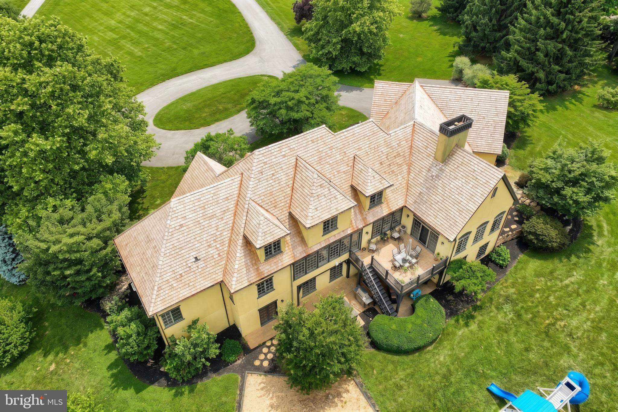 LAUXMONT FARMS - Residential