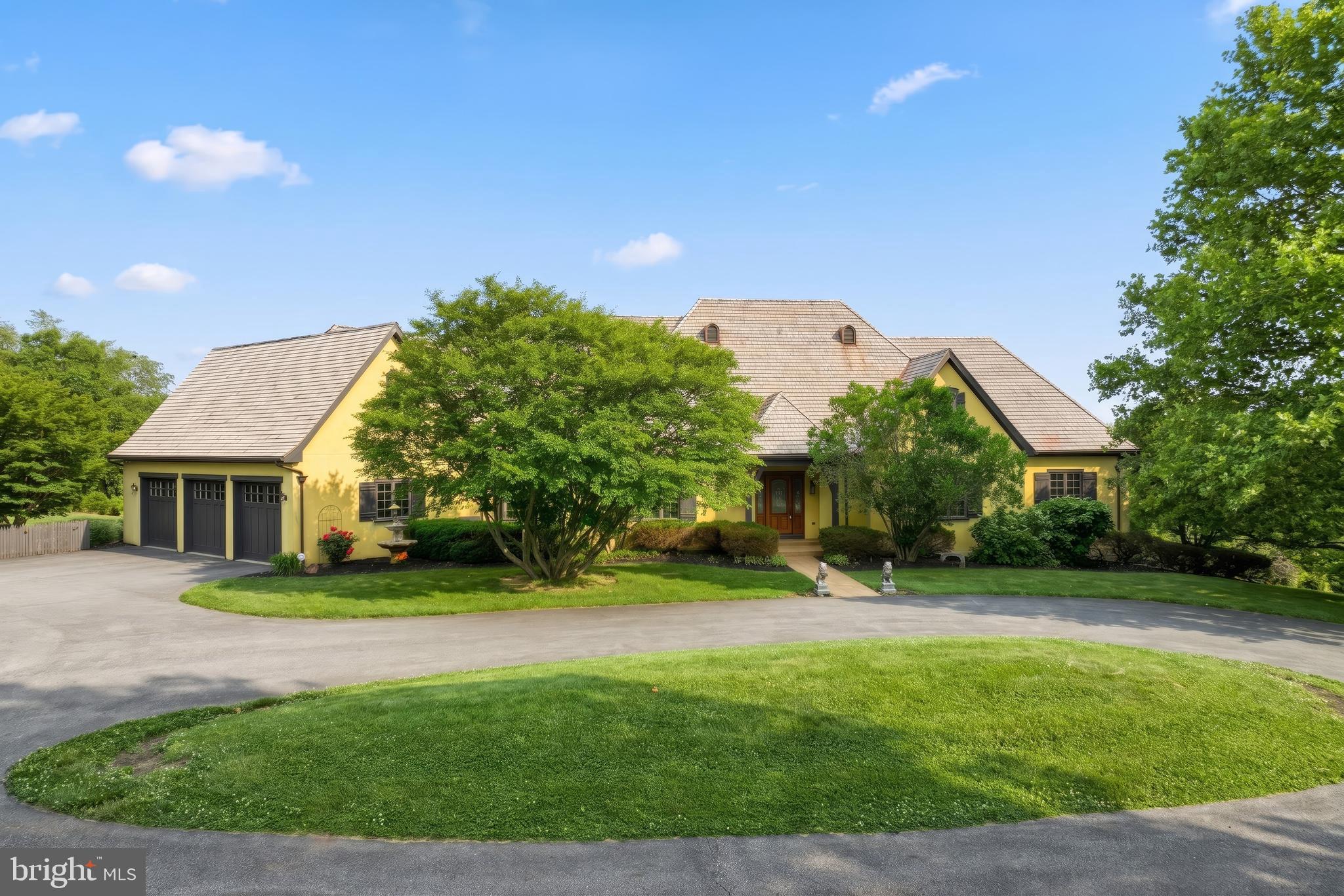 LAUXMONT FARMS - Residential
