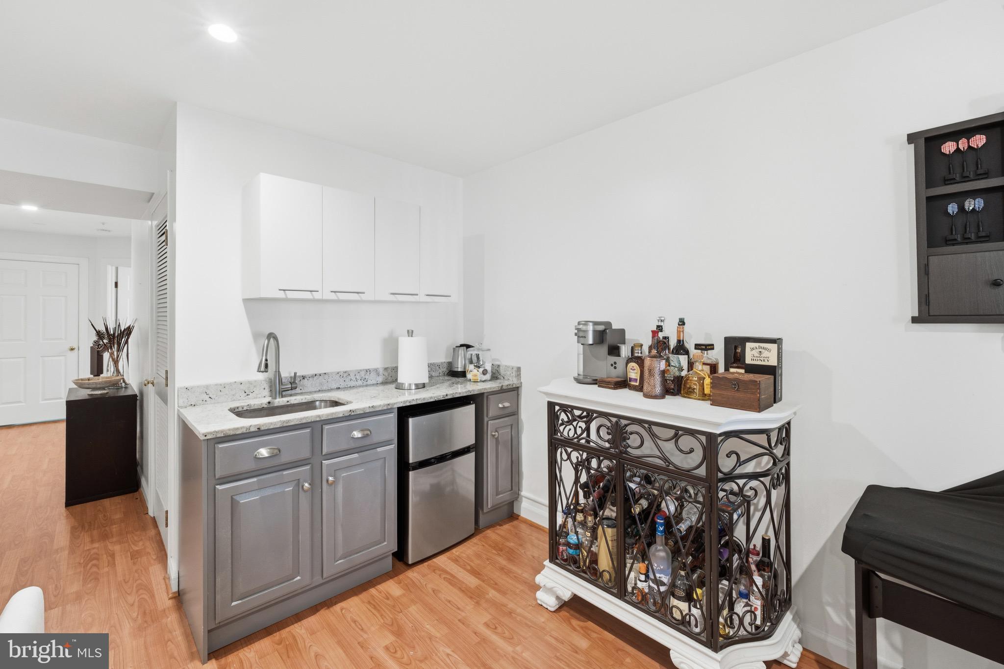 QUINCE ORCHARD PARK - Residential