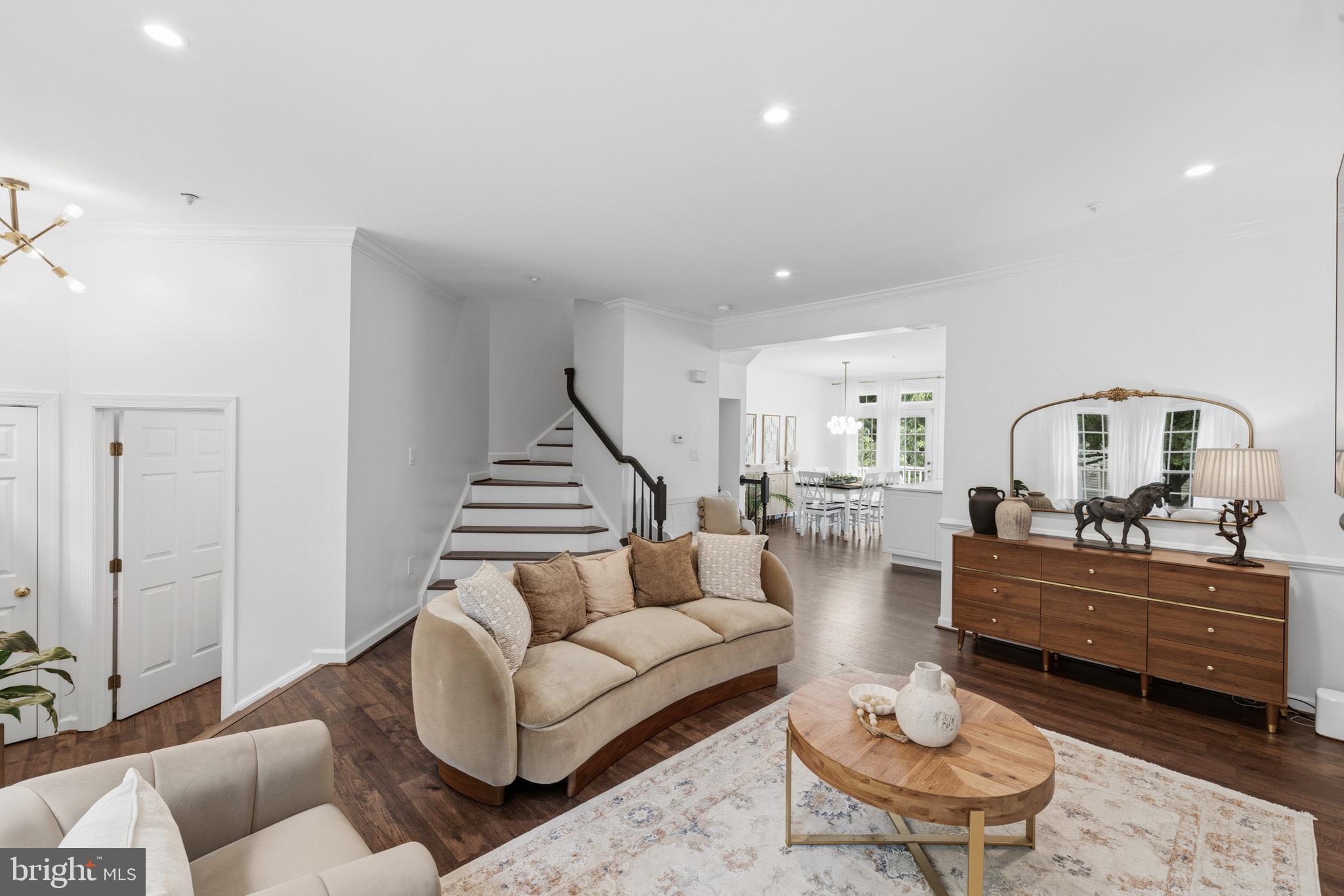 QUINCE ORCHARD PARK - Residential