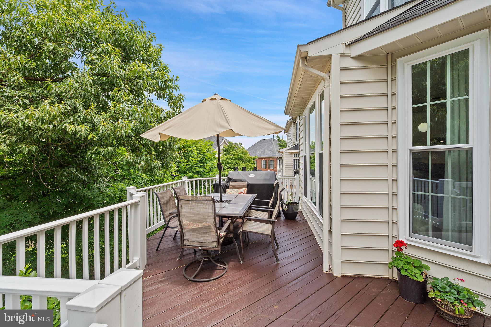 QUINCE ORCHARD PARK - Residential