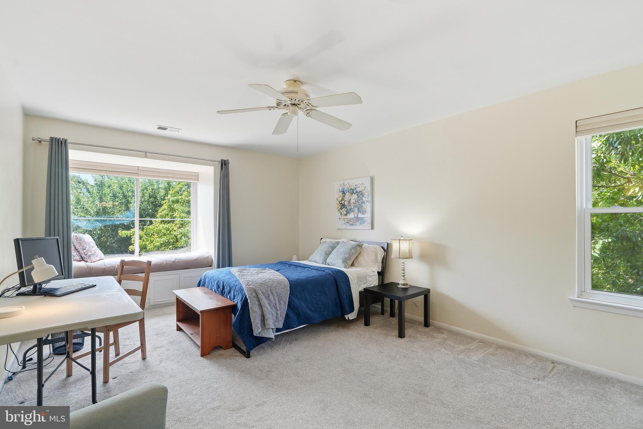 RAINTREE CONDOMINI - Residential