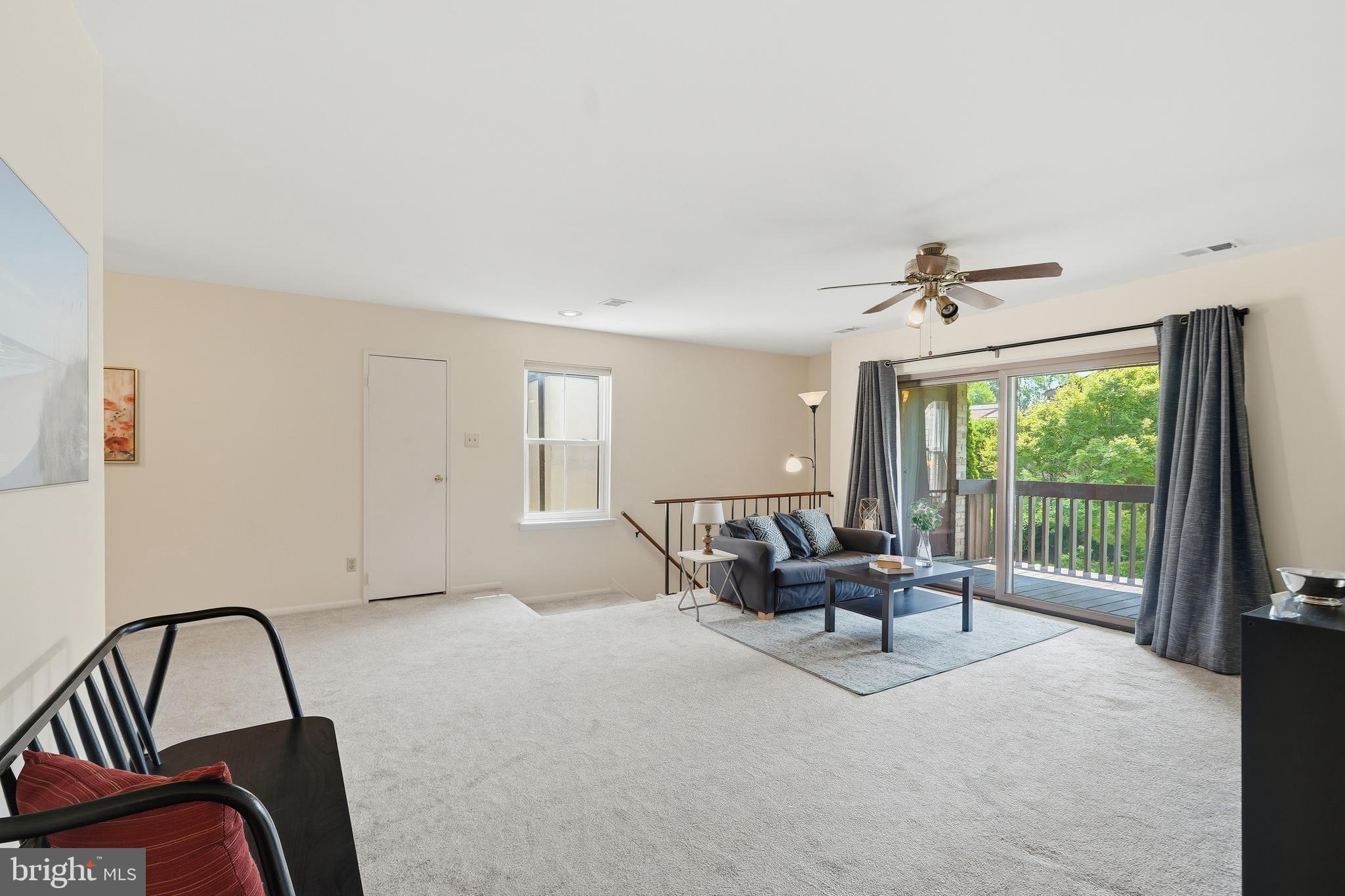 RAINTREE CONDOMINI - Residential