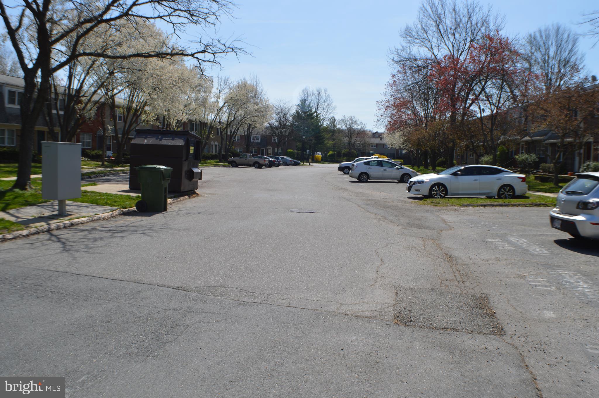 SUSSEX SQUARE CONDO - Residential Lease