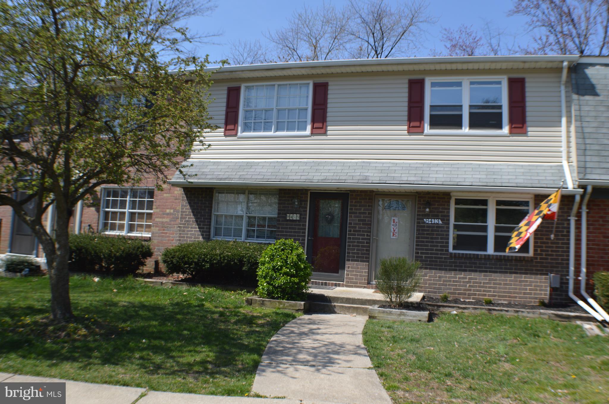 Priced slightly below market, ready 5/21/18. Very nice 2 bedroom 1 bath , hardwood, stainless steel appliances, ceramic floor in kitchen small patio Show it will rent fairly quickly.  Owners have found home of choice. ASSOC TAKES CARE OF SNOW AND LEAVES AND GUTTERS. Location is great! Assigned parking as well as guest spaces. Dogs are present and uncaged, all viewings need to be through agents.