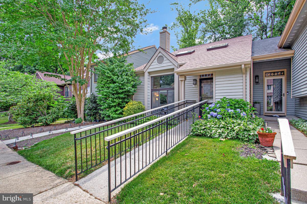 WOODS LANDING - Residential