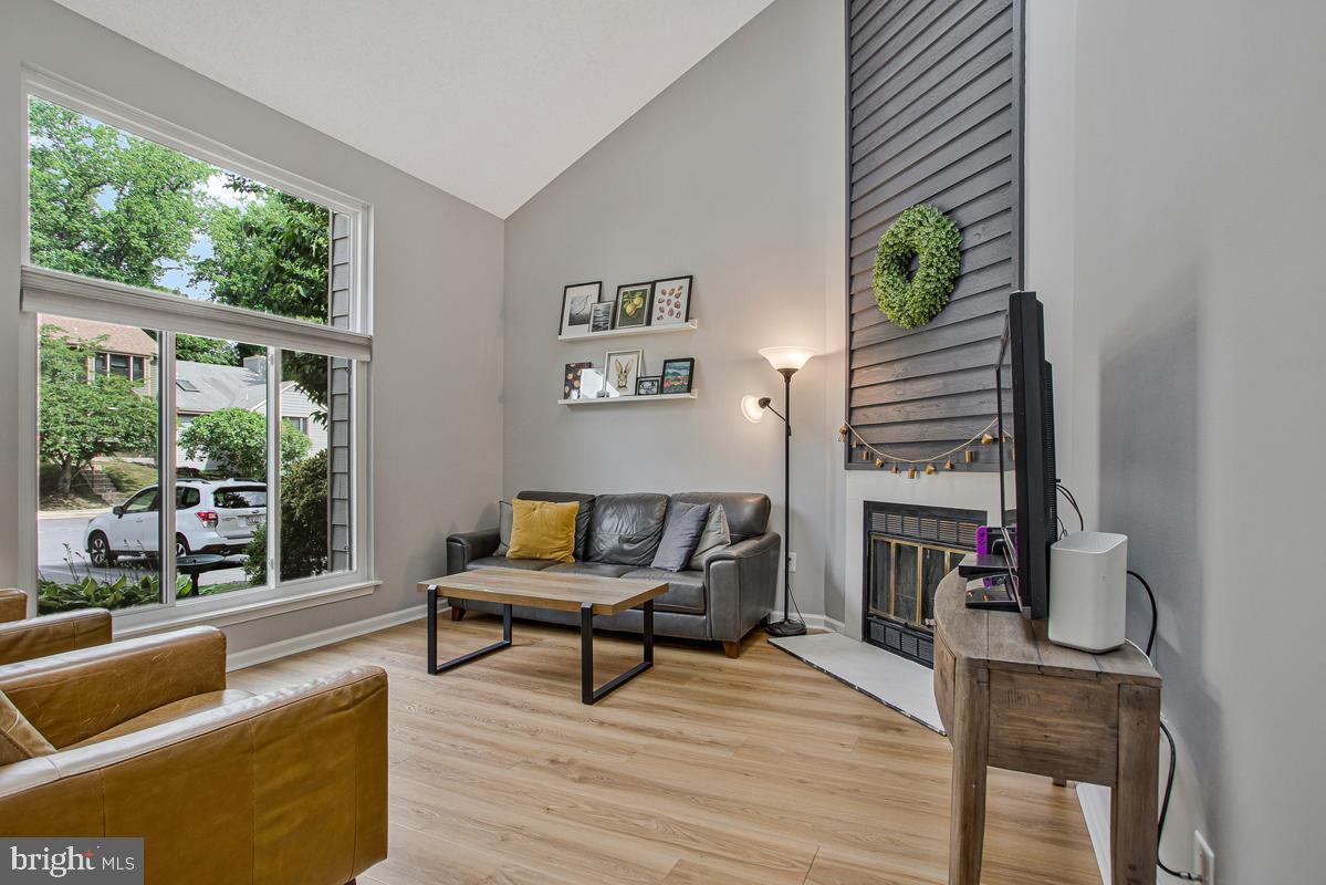 WOODS LANDING - Residential