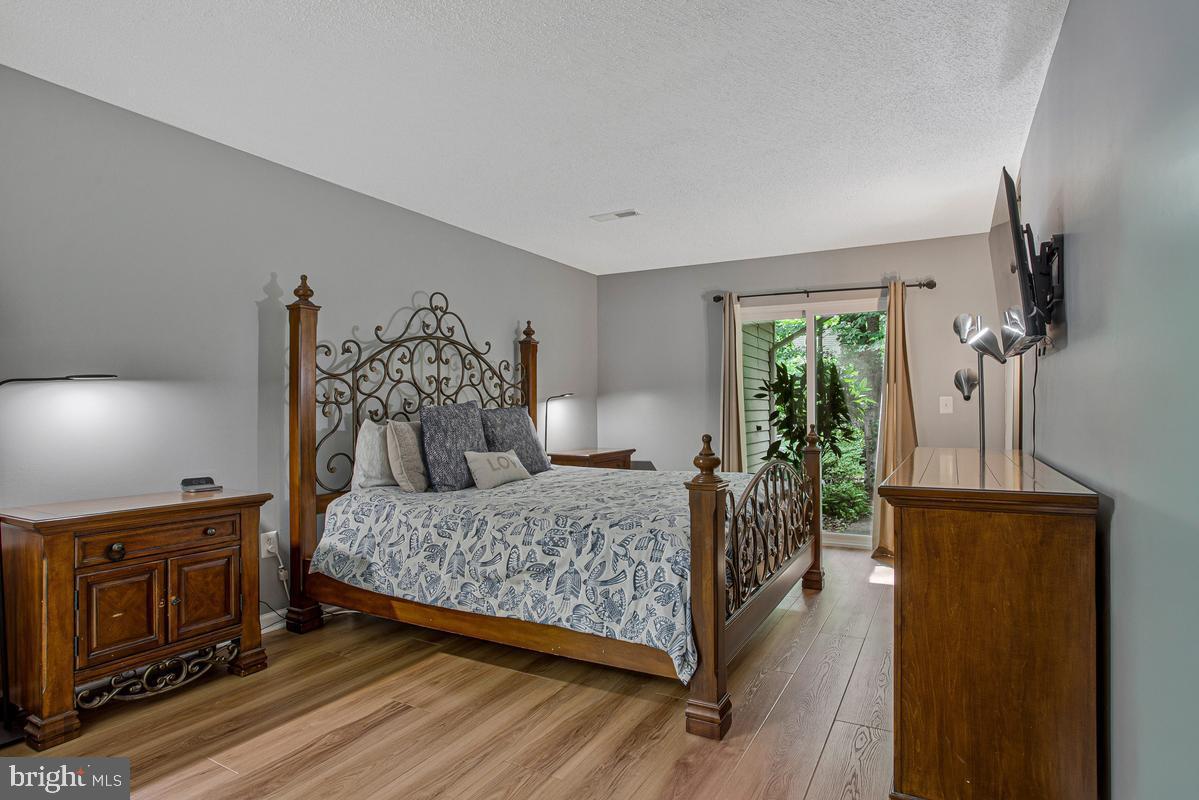 WOODS LANDING - Residential