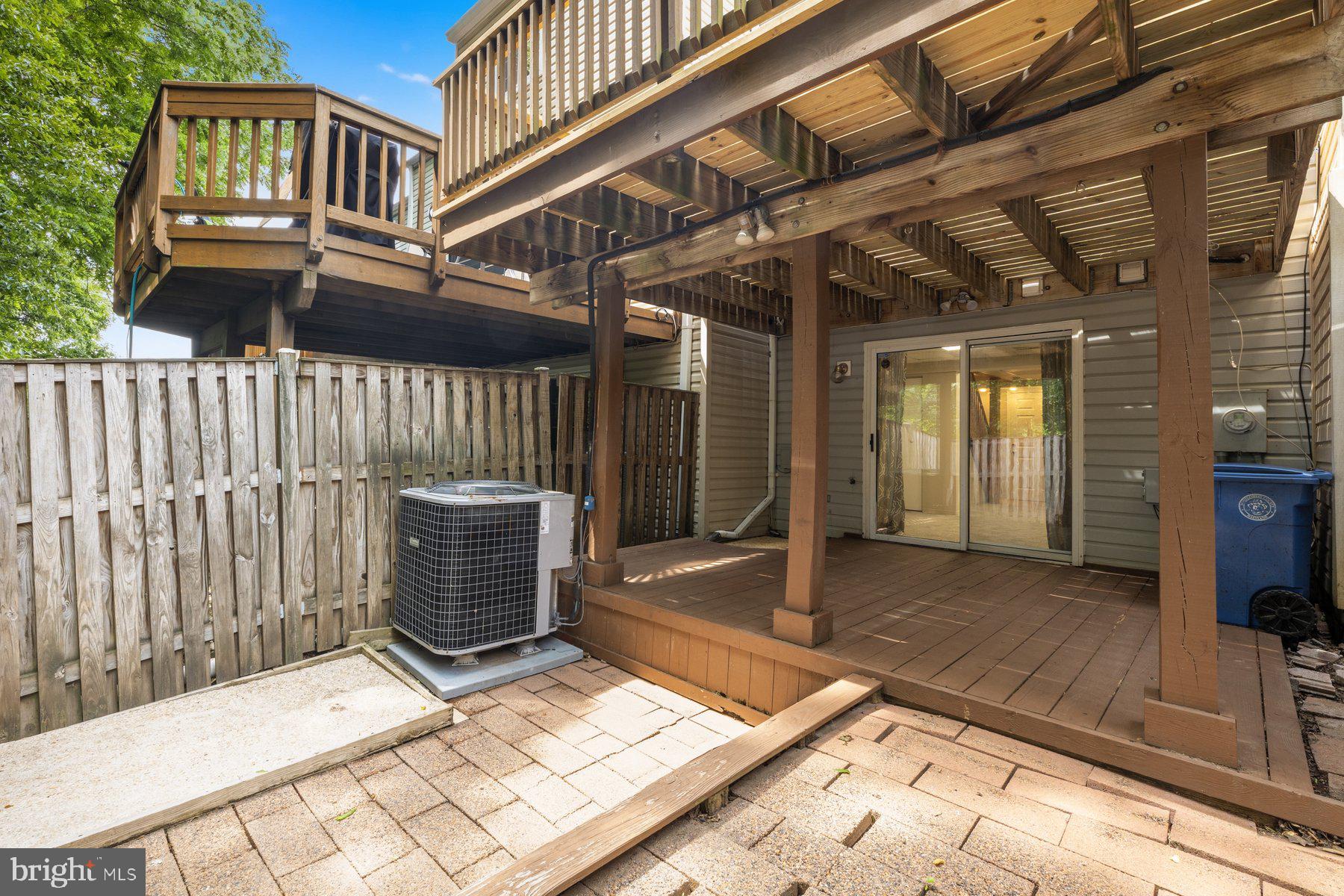 GUNNERS LAKE VILLAGE - Residential