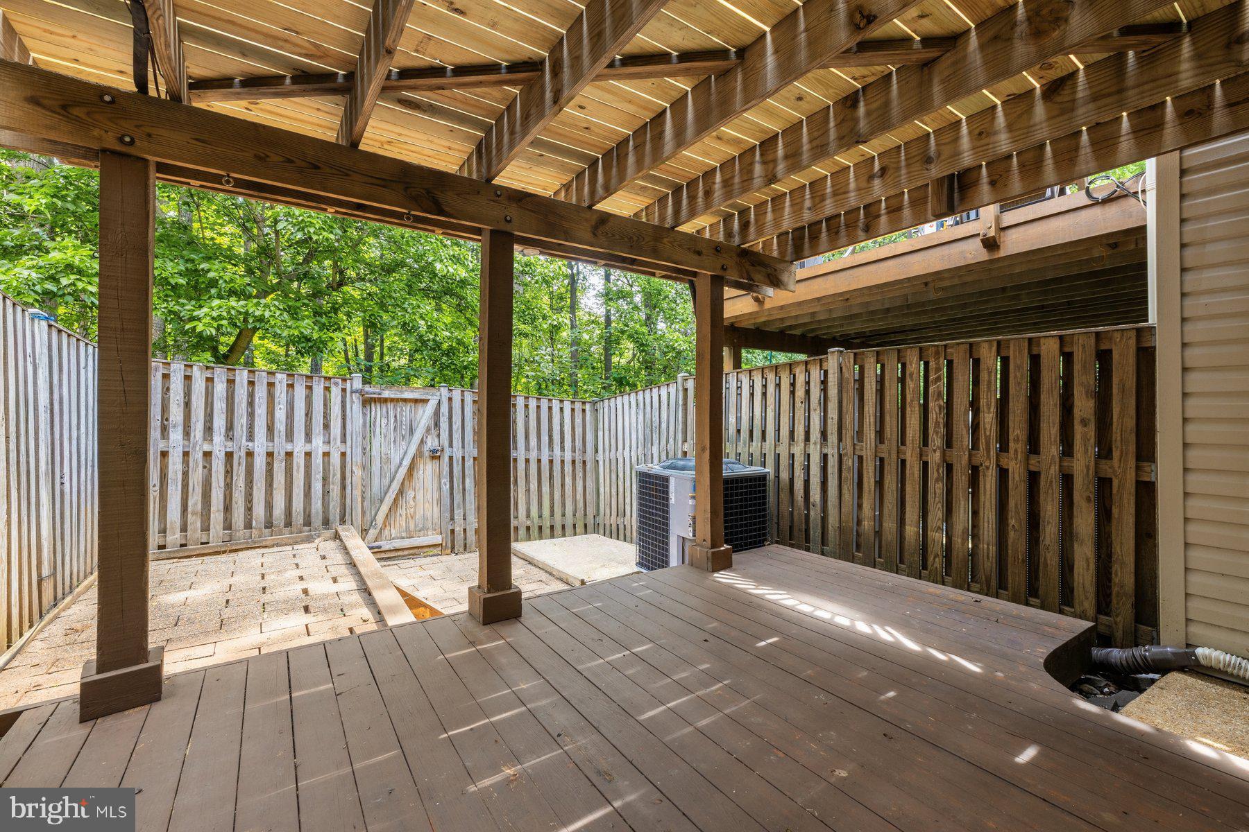 GUNNERS LAKE VILLAGE - Residential