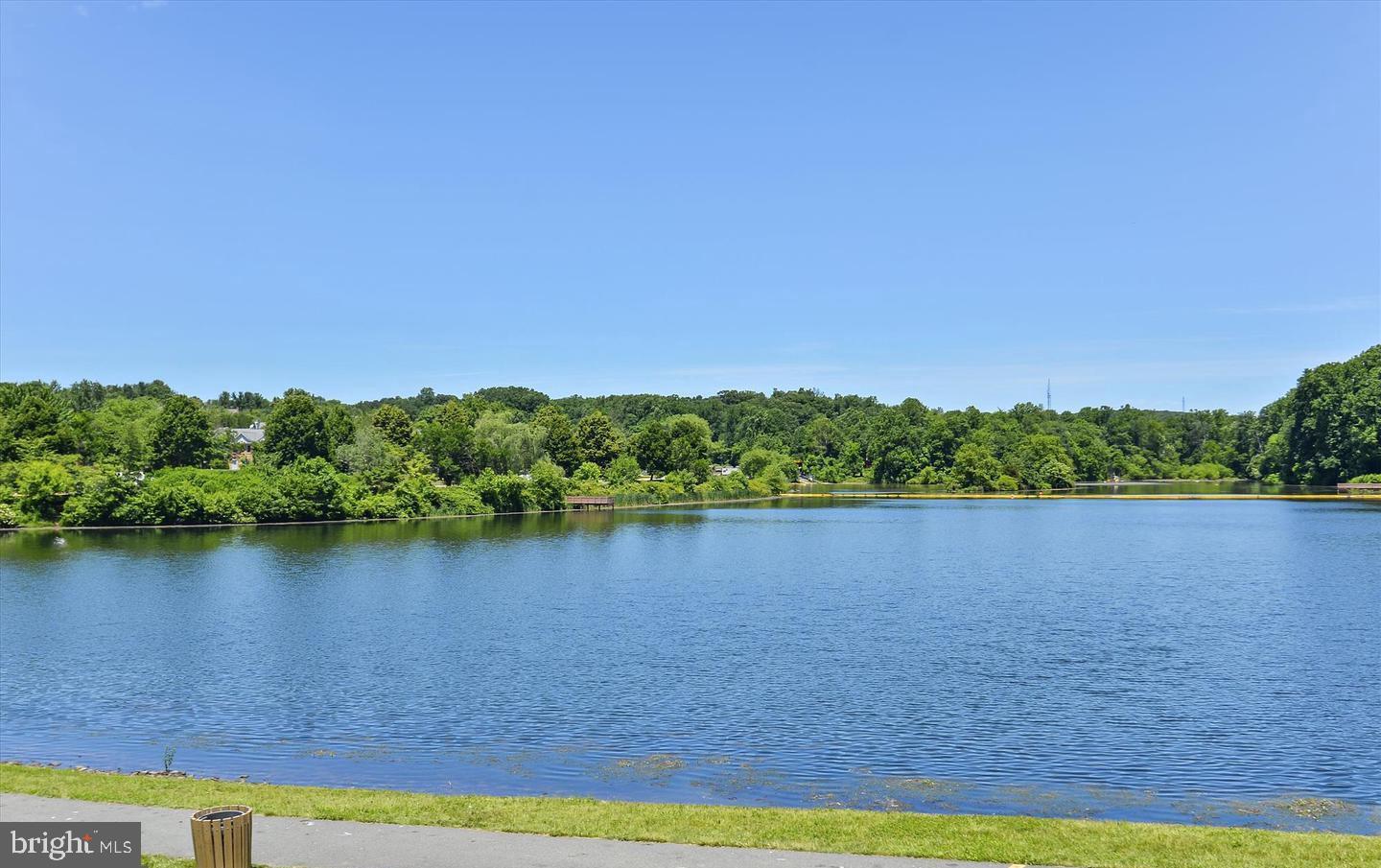 GUNNERS LAKE VILLAGE - Residential