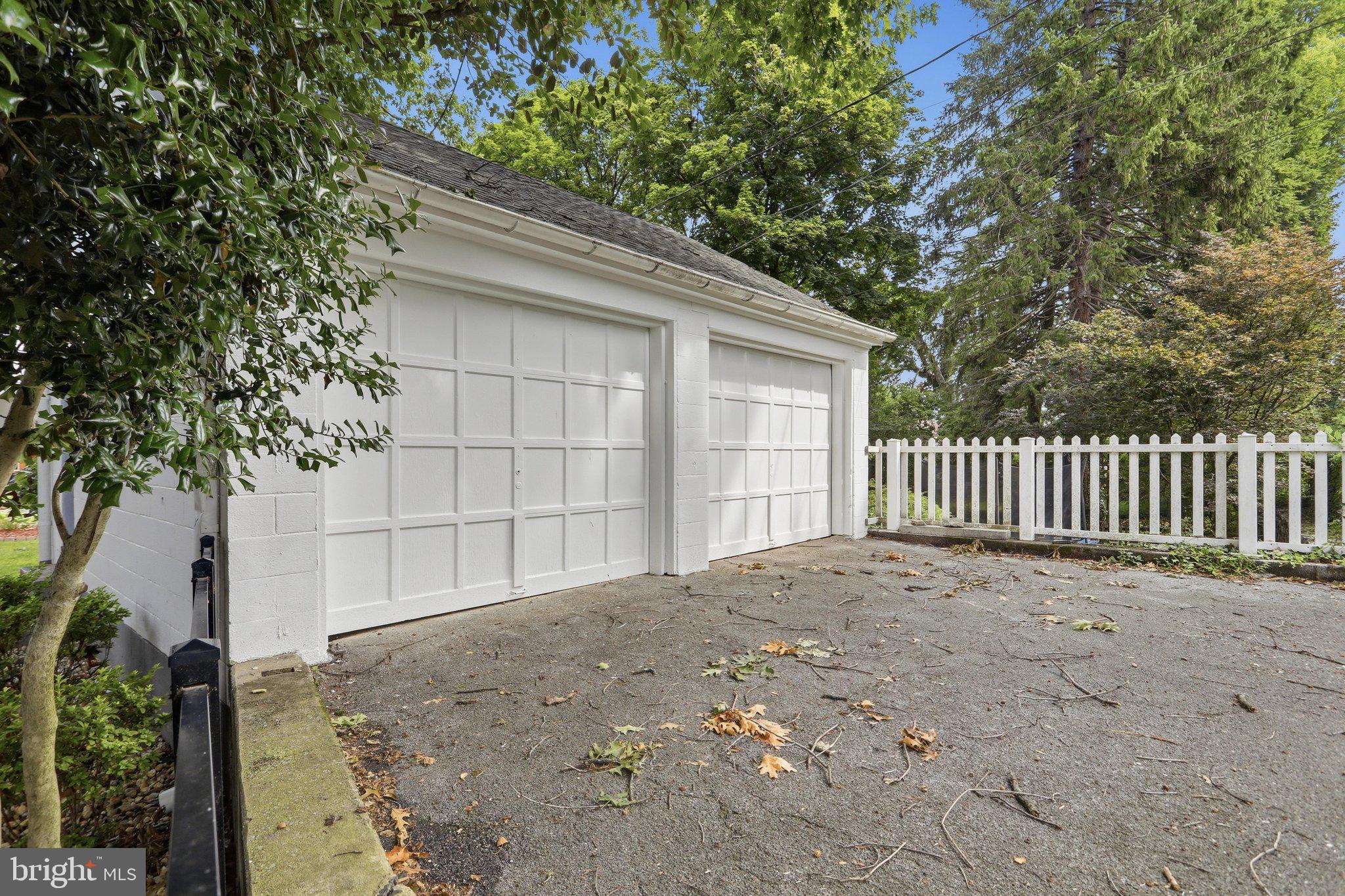NORTH HAGERSTOWN - Residential