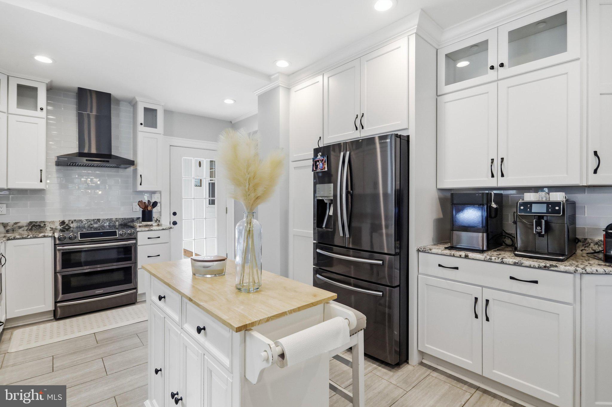 NORTH HAGERSTOWN - Residential