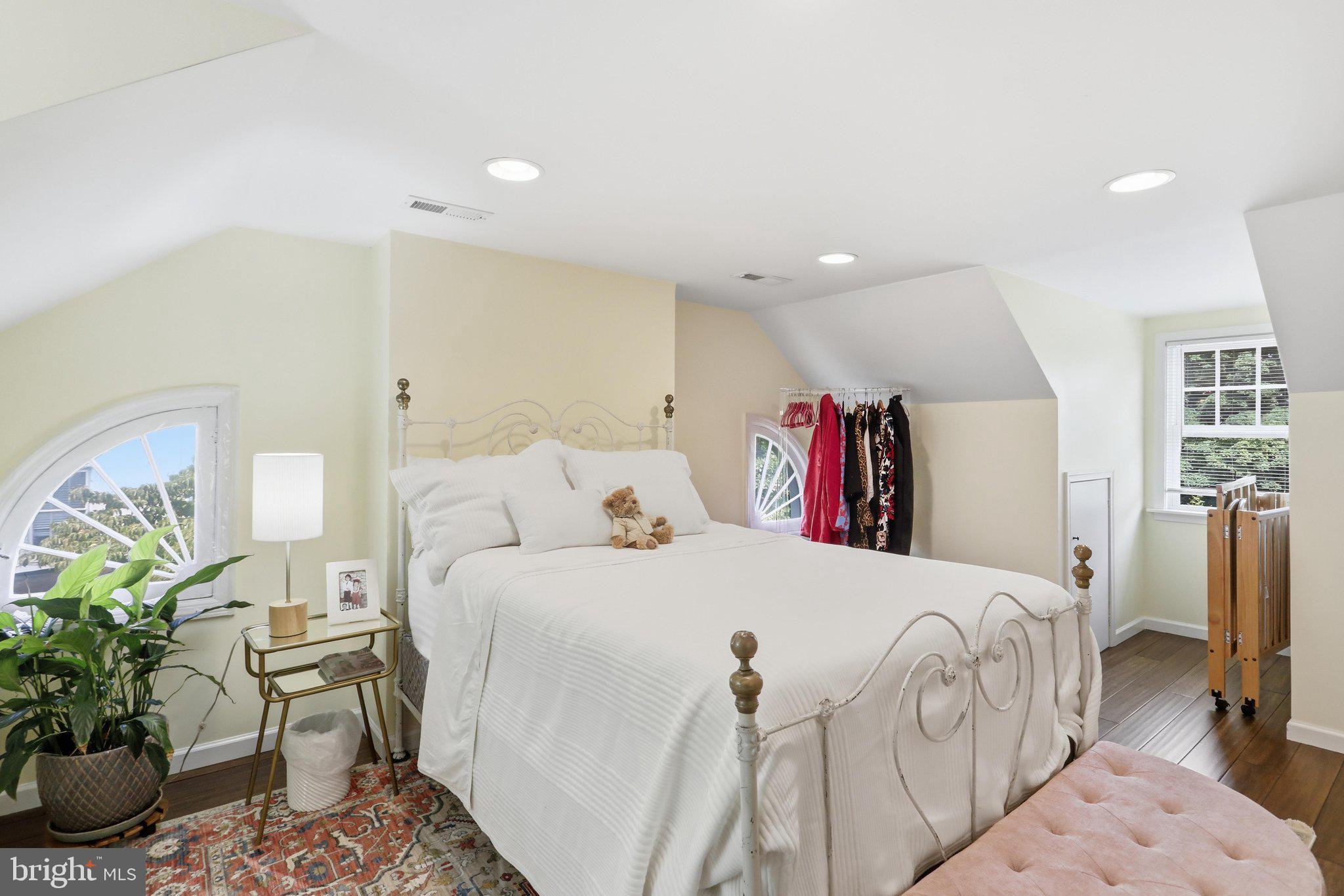 NORTH HAGERSTOWN - Residential