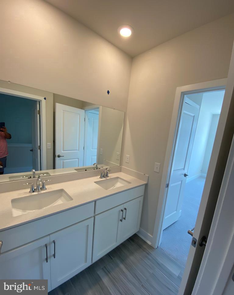 STEELPOINTE - Residential Lease