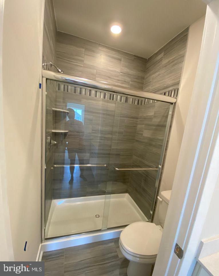 STEELPOINTE - Residential Lease