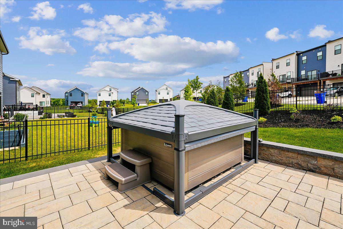 RENN QUARTER - Residential