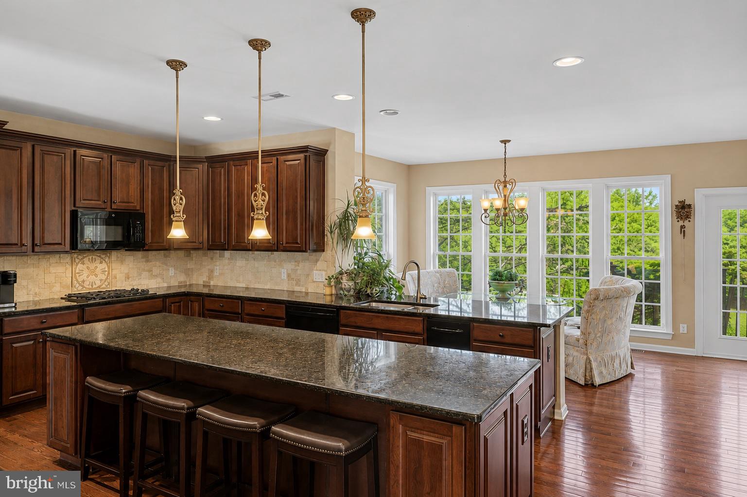 SYMPHONY AT SOLEBURY - Residential