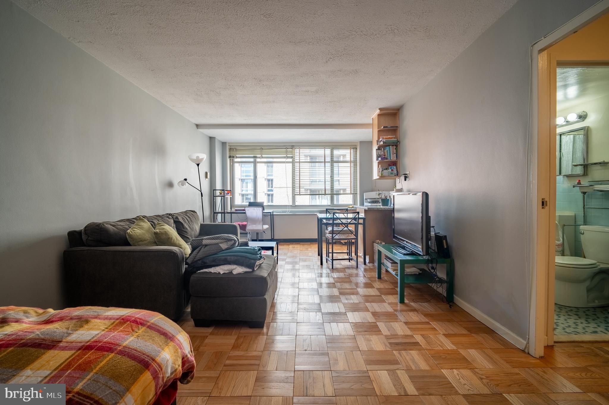 FOGGY BOTTOM - Residential
